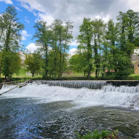 Coja Mountain Perch *