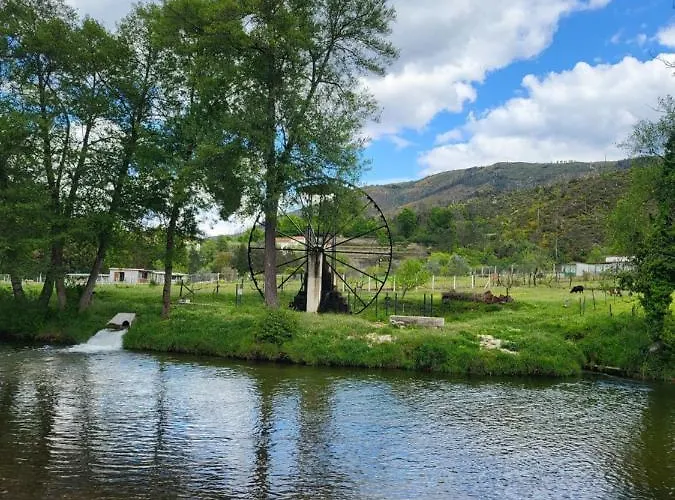 Coja Mountain Perch Villa *