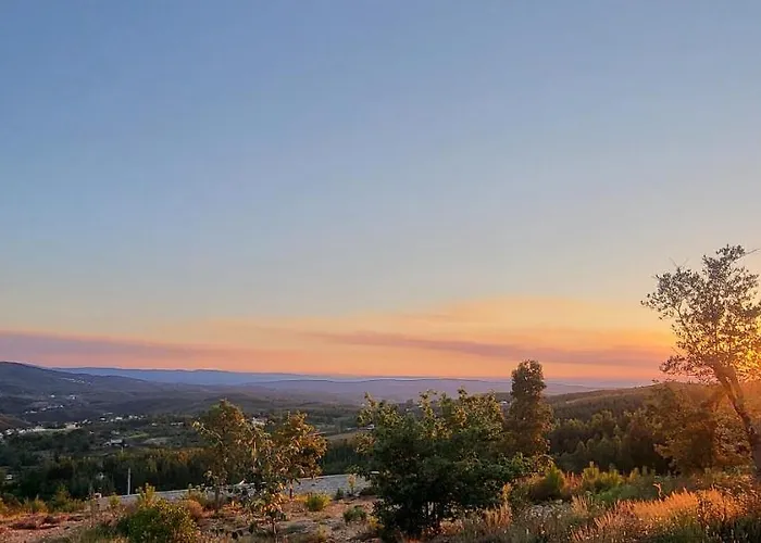 Villa Coja Mountain Perch Vinho (Coimbra)