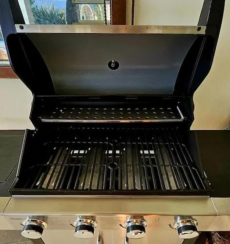 Coja Mountain Perch Villa *