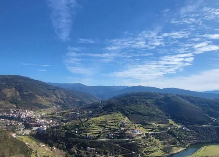 Coja Mountain Perch Villa