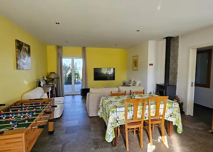 Coja Mountain Perch Villa *